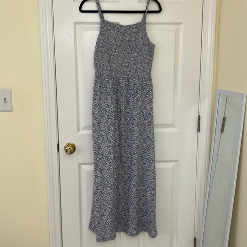 Old Navy Floral Smocked Sleeveless Maxi Dress